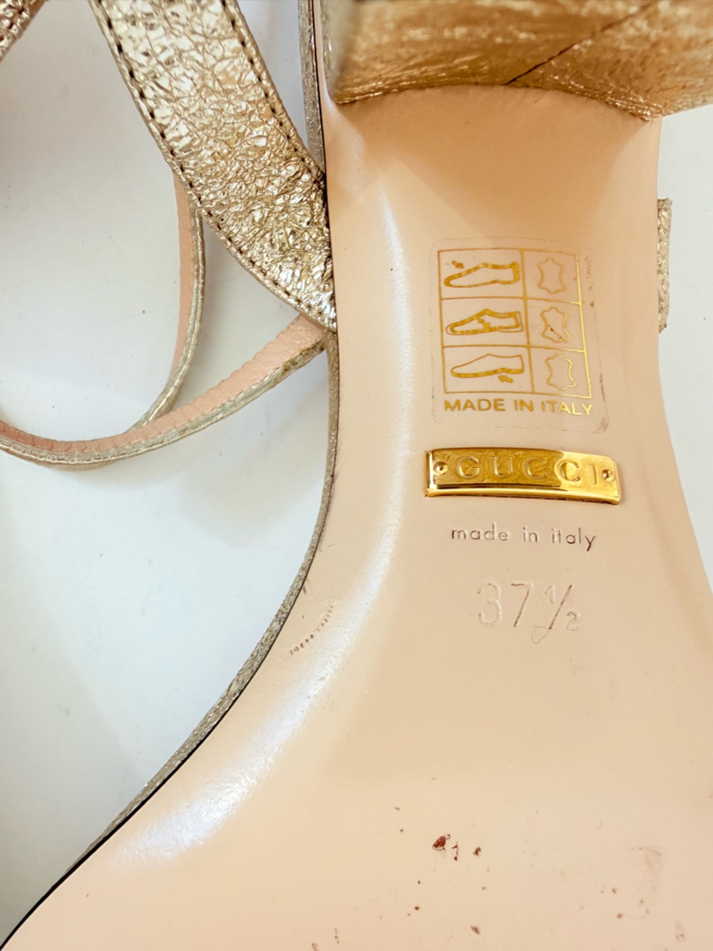 Gucci Metallic Gold Laminate leather GG Marmont Mid heel sandals EU 37.5 US 7.5 - Picture 10 of 10